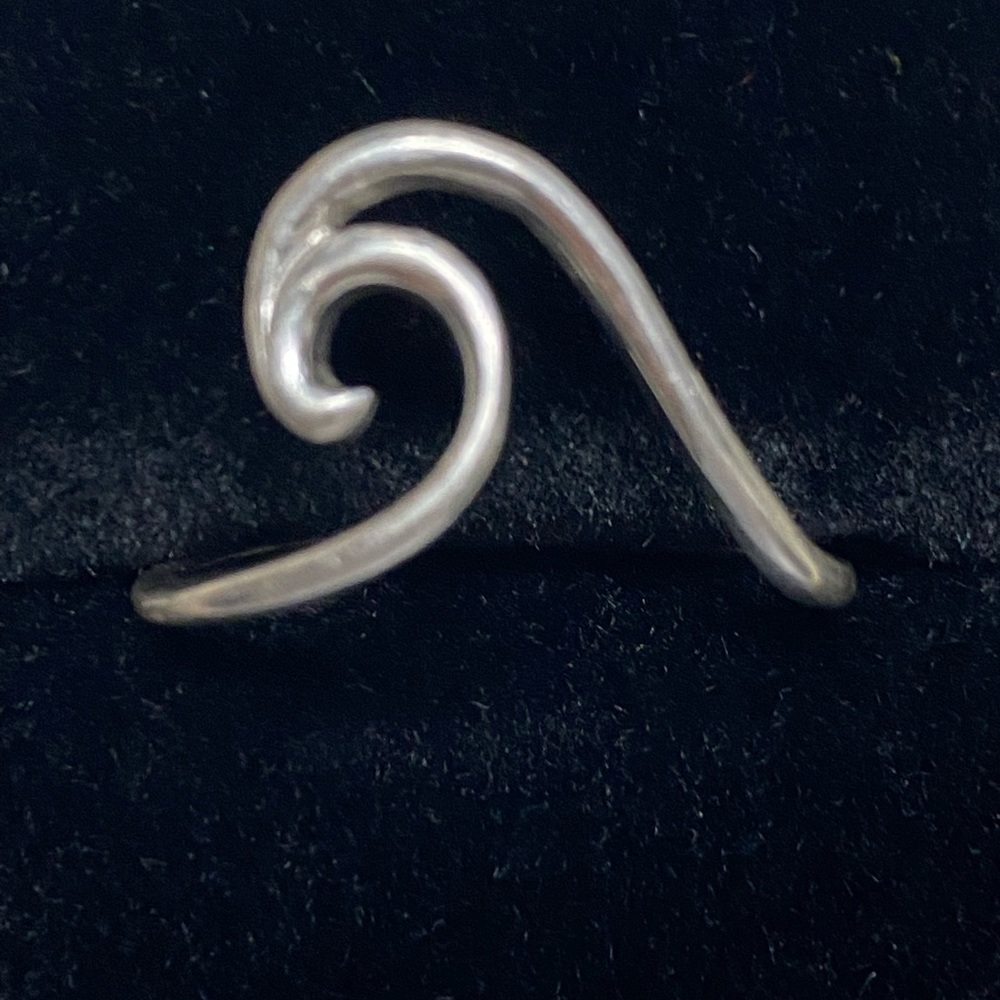 Wave Ring - image 3